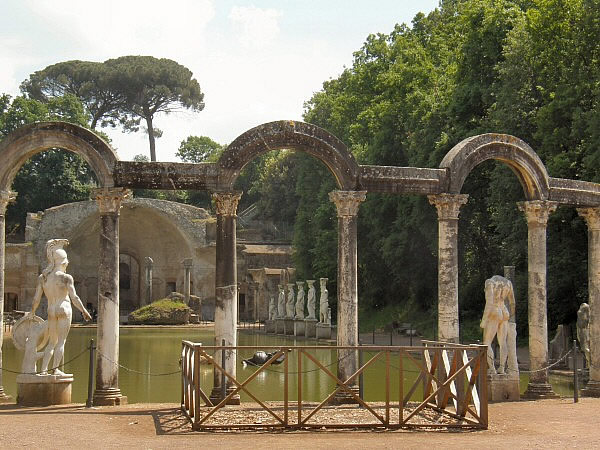 Villa Adriana 2